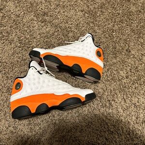 Retro Jordan 13 Starfish